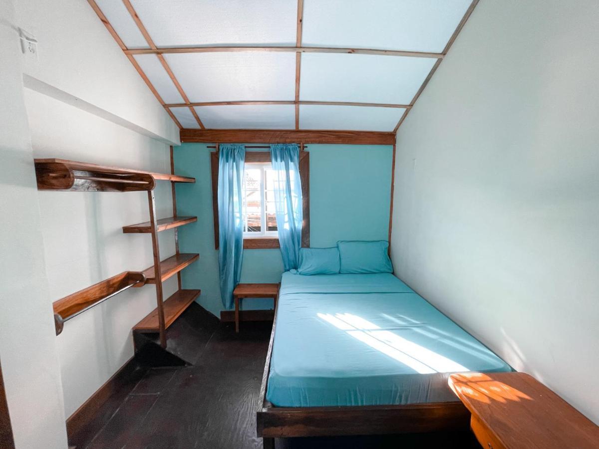Hostel Aqua Lounge Bocas del Toro Zewnętrze zdjęcie