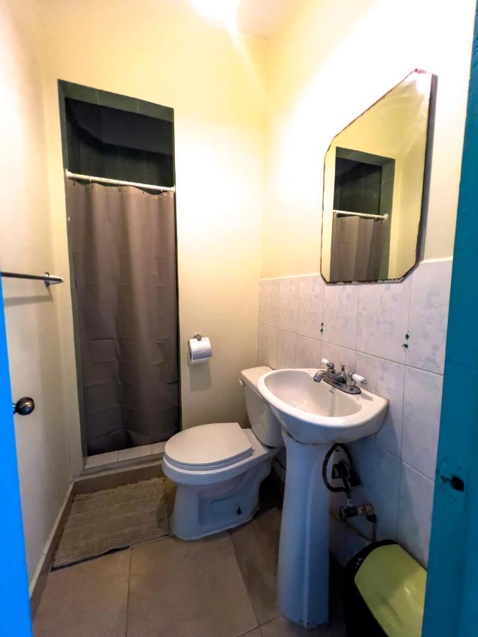Hostel Aqua Lounge Bocas del Toro Zewnętrze zdjęcie