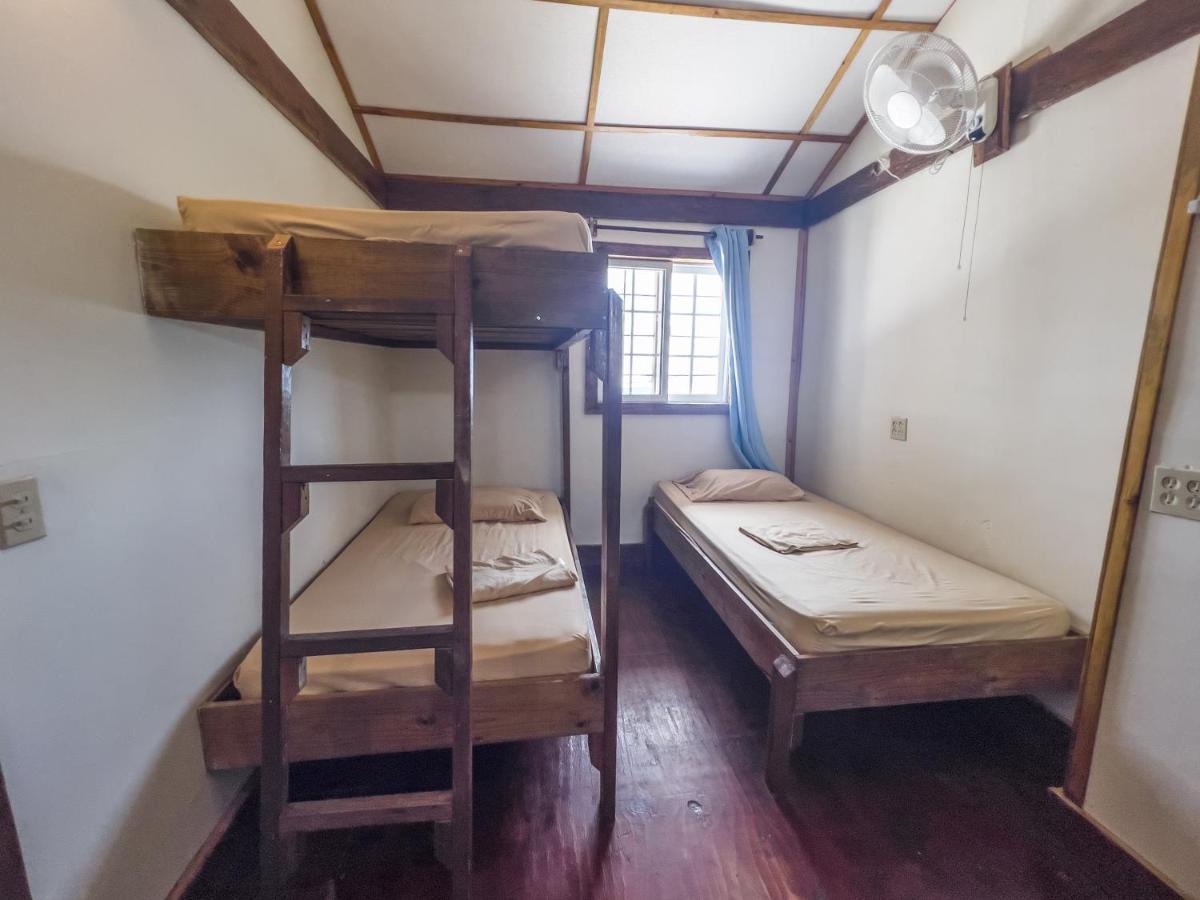 Hostel Aqua Lounge Bocas del Toro Zewnętrze zdjęcie